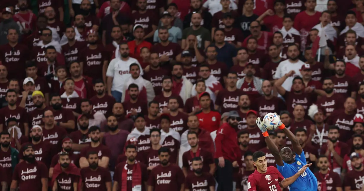 ABD ve İsrail'in İran'a karşı açtığı savaş sonrası Katar'da futbol müsabakaları askıya alındı