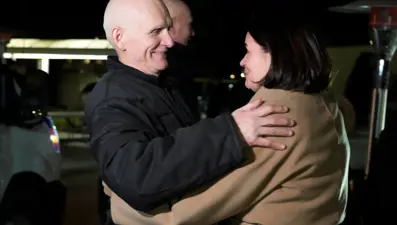 Lukaşenko'dan yaptırım karşılığı af kararı