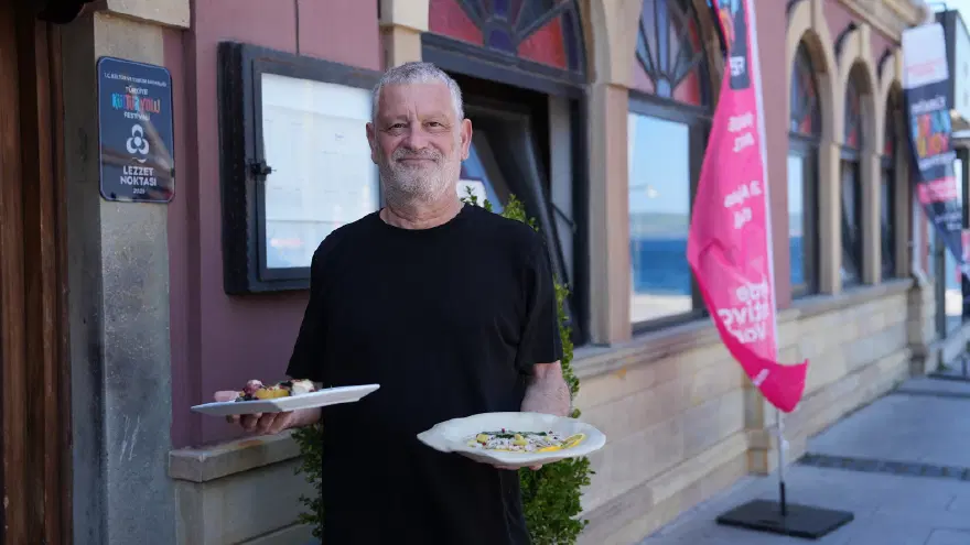 GİRİT’TEN ÇANAKKALE’YE UZANAN 86 YILLIK BİR RESTORAN HİKAYESİ 5 GİRİT’TEN ÇANAKKALE’YE UZANAN 86 YILLIK BİR RESTORAN HİKAYESİ 5
