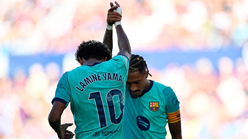 Galatasaray'ın rakibi Barcelona sürprize izin vermedi, Levante'yi mağlup etti