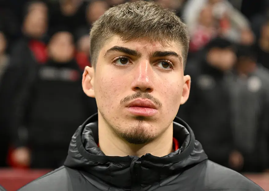 YUSUF AKÇİÇEK (AL HILAL) 21 YUSUF AKÇİÇEK (AL HILAL) 21