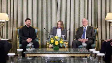 Zelenski, Yunanistan Cumhurbaşkanı Tasulas ile görüştü