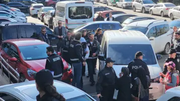 "Pos tefeciliği" iddiasıyla biri kuyumcu iki kişi tutuklandı
