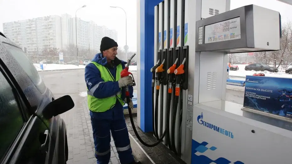 Rusya'da akaryakıt krizi: Halk elektrikli araçlara yöneliyor