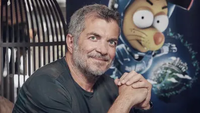 Varol Yaşaroğlu: Kral Şakir ve Fil Necati’nin heykelleri dikilecek