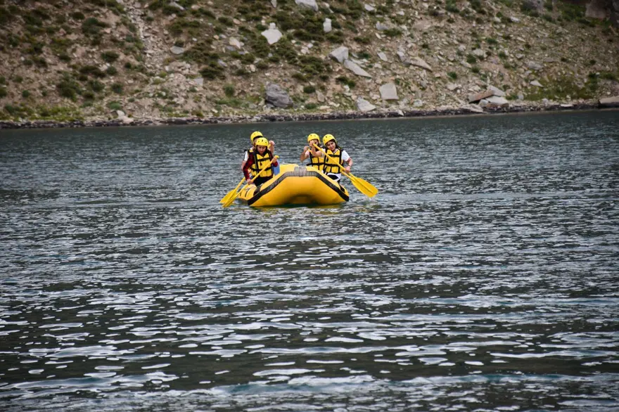 3 bin rakımda rafting keyfi 6 3 bin rakımda rafting keyfi 6