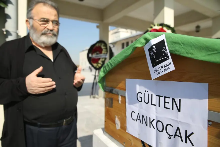 Gülten Akın son yolculuğuna uğurlandı Gülten Akın son yolculuğuna uğurlandı