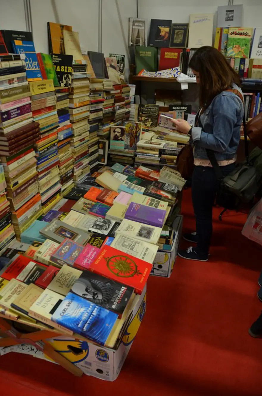 Kitap tutkunları TÜYAP'da buluştu 17