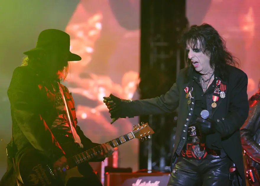 Johnny Depp'li Hollywood Vampires grubu İstanbul'da konser verdi 7
