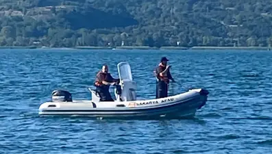 Serinlemek için göle giren çocuk boğuldu