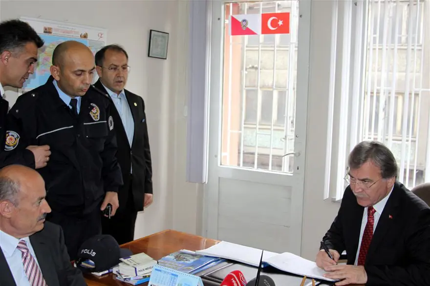 Şehide gözyaşlarıyla veda 9