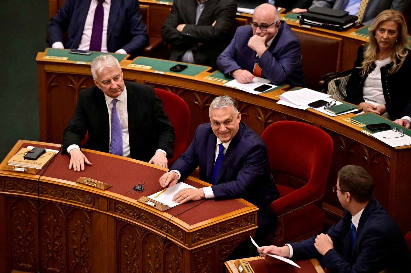 Macaristan’da 2 çocuklu annelere gelir vergisi muafiyeti