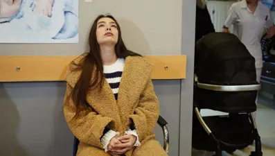 Gecenin Ucunda yeni bölüm: Macide Kazım’dan hamile olduğunu öğreniyor