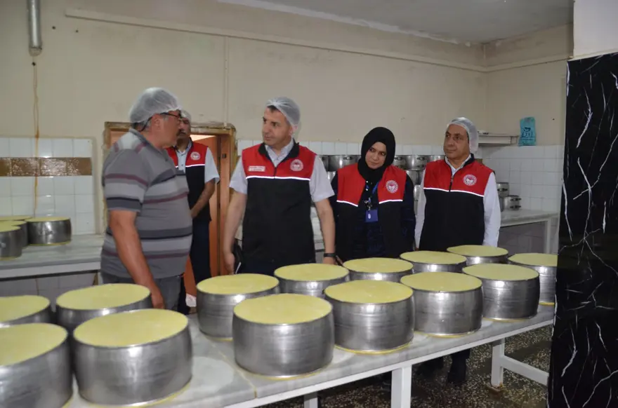 Girişimci 5 kardeş tesis kurdu şimdi ülkenin dört bir yanına pazarlanıyor 7