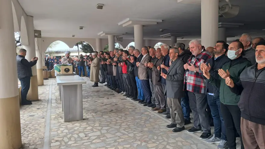 Genç akademisyen kansere yenildi 3