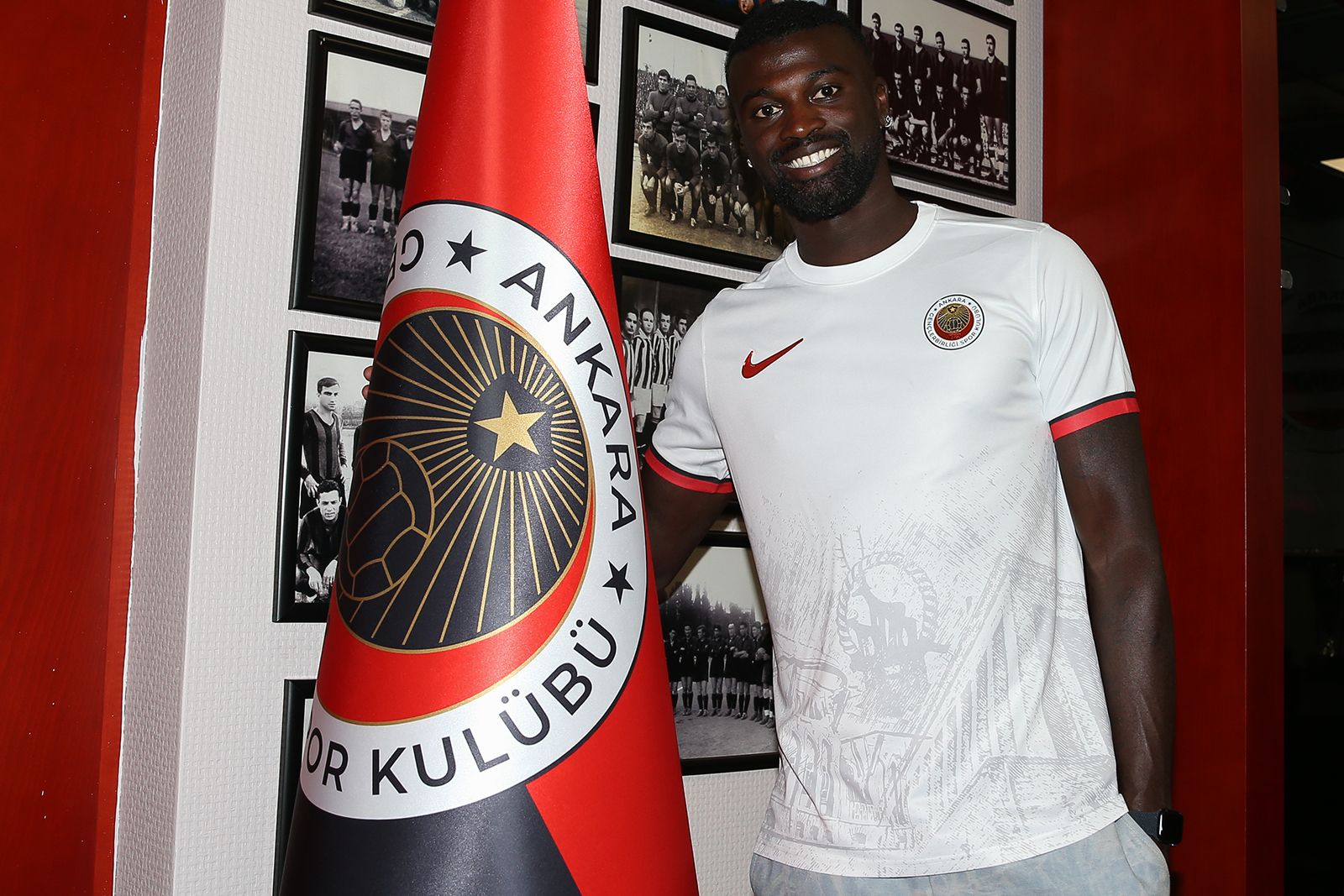 M'Baye Niang, Gençlerbirliği'nde