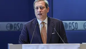 Galatasaray - Fenerbahçe ezeli rekabet, ebedi dostluk paketi geliyor Galatasaray - Fenerbahçe ezeli rekabet, ebedi dostluk paketi geliyor