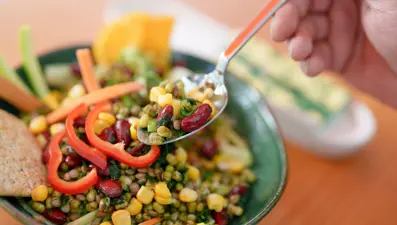 Uzmanlar ne diyor? Vegan diyetler tehlikeli olabilir mi?