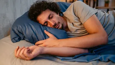 Uzmanı açıkladı: Sabah 5'te uyanınca ne olur?