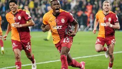 "Osimhen Liverpool'a Nunez Fenerbahçe'ye" (1 Mayıs 2025 spor manşetleri)