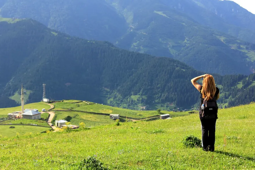 Corona virüs vakası görülmeyen yaylada yaşıyorlar 8
