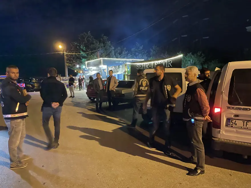 Sakarya'da üniversite çevresinde asayiş uygulaması 10