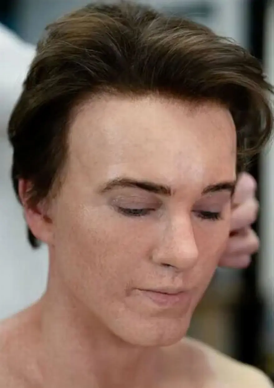 Taylor Swift yeni klibinde erkek kılığına girdi 4