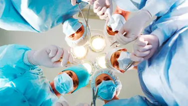 Doktorlar 820 kilometrelik yolda zamanla yarıştı