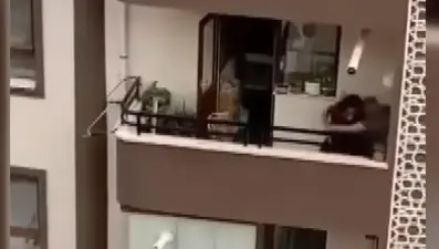 Ankara'da dehşet: Balkonda tartıştığı annesini bıçakladı