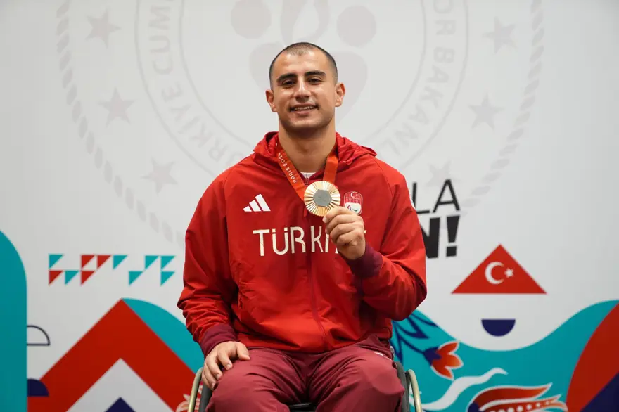 TEKERLEKLİ SANDALYA ESKRİM 29