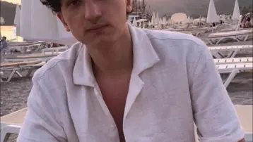 Genç motosiklet sürücüsü kazada hayatını kaybetti