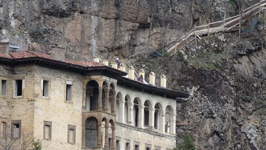 Sümela’da restorasyon ve kaya güçlendirme çalışmaları tamamlandı 4