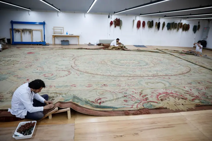 Dolmabahçe Sarayı'nın 119 yıllık halısı restore ediliyor 12