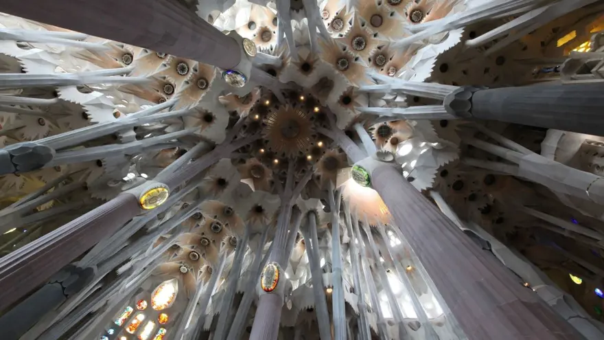 141 yıllık gizem: Mimarı öldü, kilise yarım kaldı 1