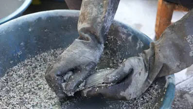 Baba mesleğini 53 yıldır devam ettiriyor! ''Bu işi benden başka yapan kimse kalmadı, devletten destek bekliyorum''