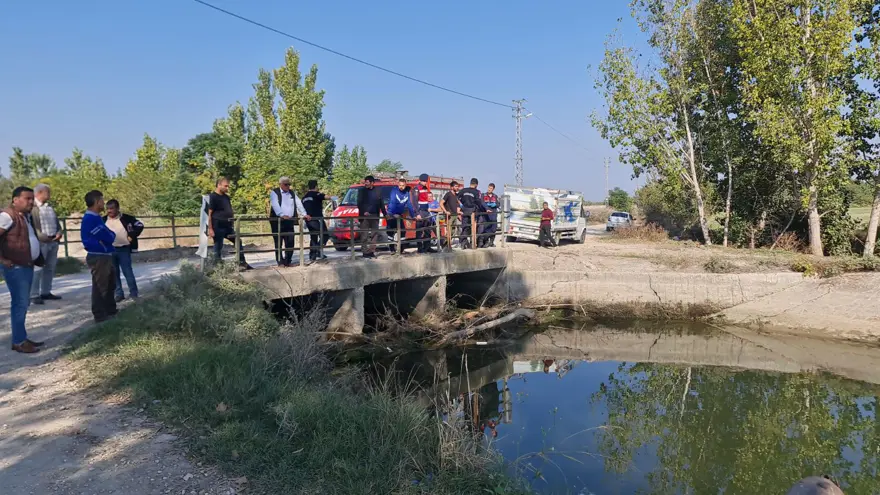 Sulama kanalında kadın cesedi bulundu 