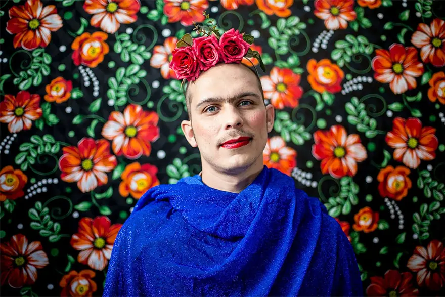 Frida Kahlo'yu taklitleriyle andı 25