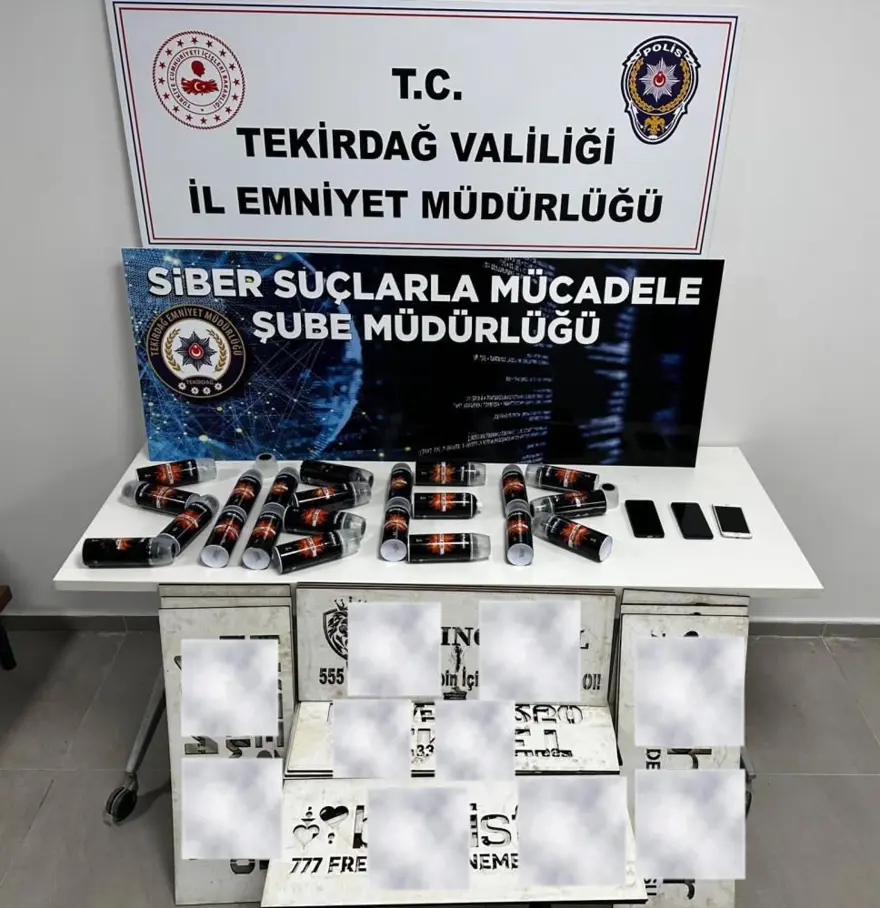 Yasa dışı bahis sitelerindensokakta reklam: Üç şüpheli gözaltına alındı 3