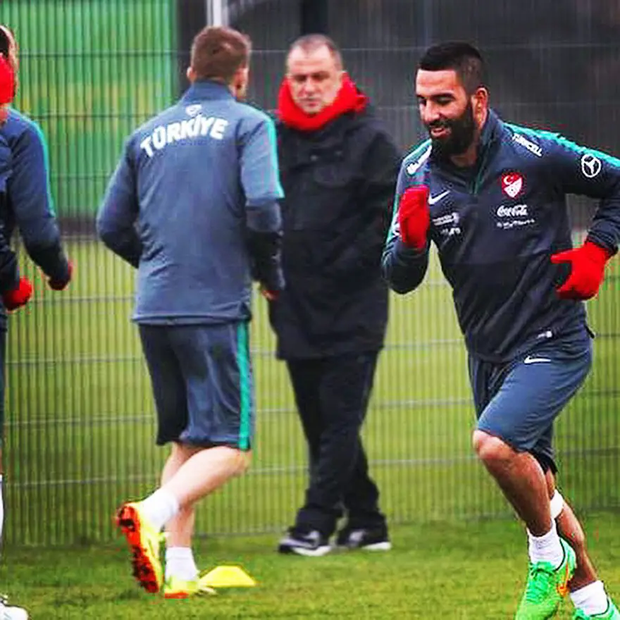 Arda Turan'ın 15 milyon euroluk malikanesi 196 Arda Turan'ın 15 milyon euroluk malikanesi 196