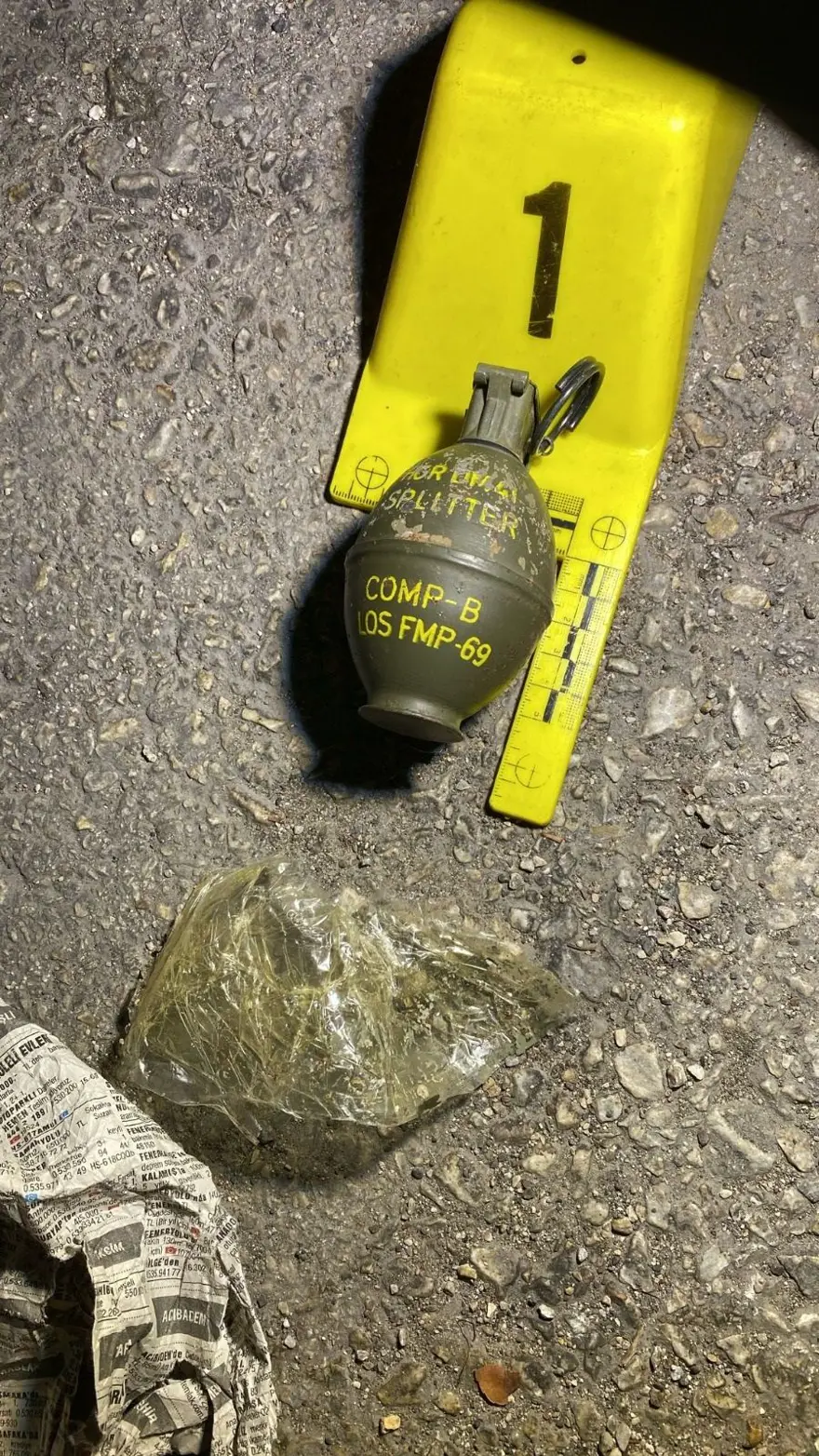 Bombalı eylem hazırlığındaki suç örgütüne operasyon: 4 tutuklama 5 Bombalı eylem hazırlığındaki suç örgütüne operasyon: 4 tutuklama 5