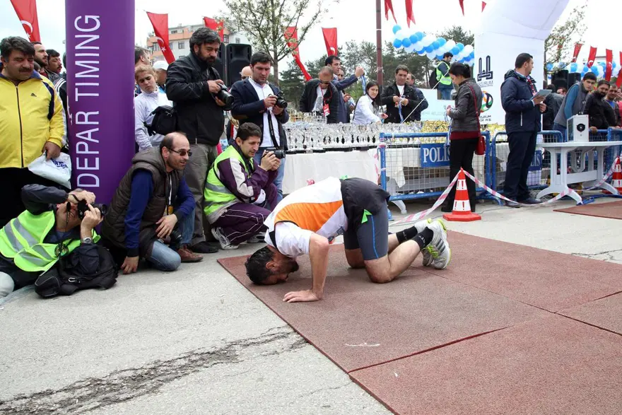 1. Uluslararası Erzurum Yarı Maratonu koşuldu 8 1. Uluslararası Erzurum Yarı Maratonu koşuldu 8