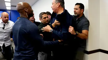 ABD'de senatöre ters kelepçe