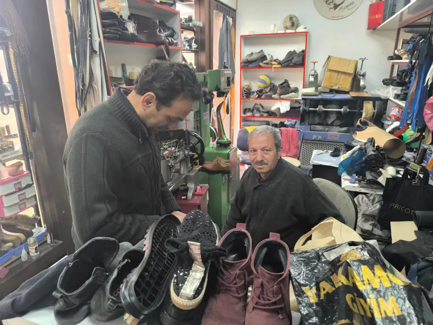 Oğlundan başka çırak çıkaramadı: Modern dünyaya ayak uydurmaya çalışıyor 2