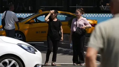 Meteoroloji tarih verdi! Hava sıcaklığı ne zaman düşmeye başlayacak? Önce yeni sıcaklar gelecek...
