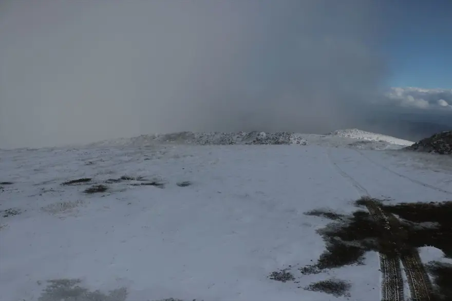 'Anadolu'nun yüce dağı' Ilgaz'a mevsimin ilk karı yağdı 11