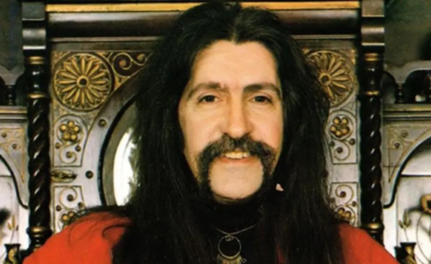 Gelenekten geleceğe köprü kuran sanatçı: Barış Manço 3