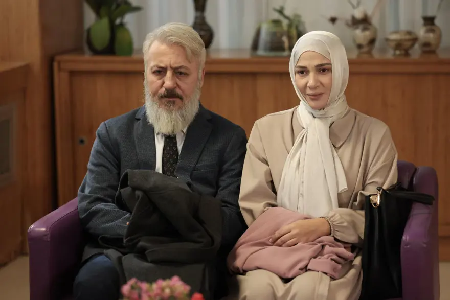 Ömer dizisinin 33. bölümünde neler olacak? Gamze'nin aklını karıştıran hamle 2