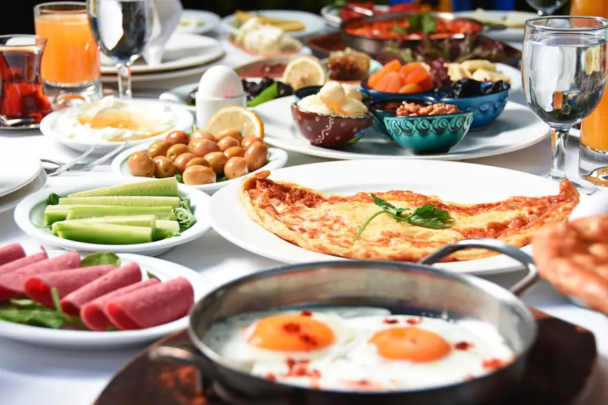 BAYRAMDA NASIL BESLENMELİYİZ? 1