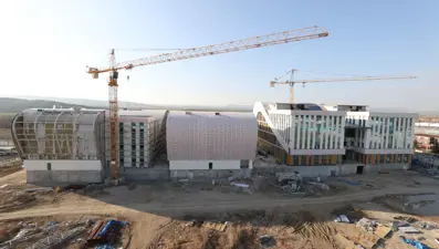 Türkiye'nin "aşı üretim üssü" için çalışmalar hızla sürüyor