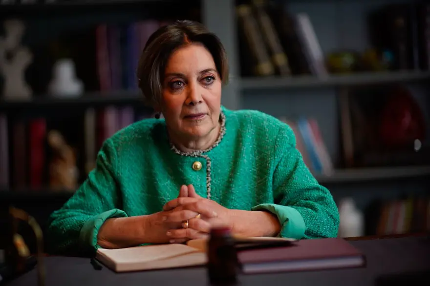 TAMER DOKTORUNDAN PERİ İÇİN YARDIM İSTEDİ 10